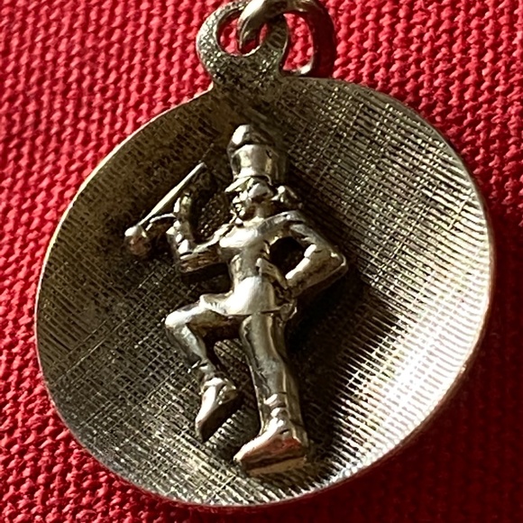 VTG I JMS I Sterling Drum Majorette + Baton Charm - Picture 13 of 16